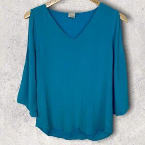Ecru Aqua Blue Bell Sleeve‎ 100% Silk Blouse Cold Shoulder Oversized V-Neck Top